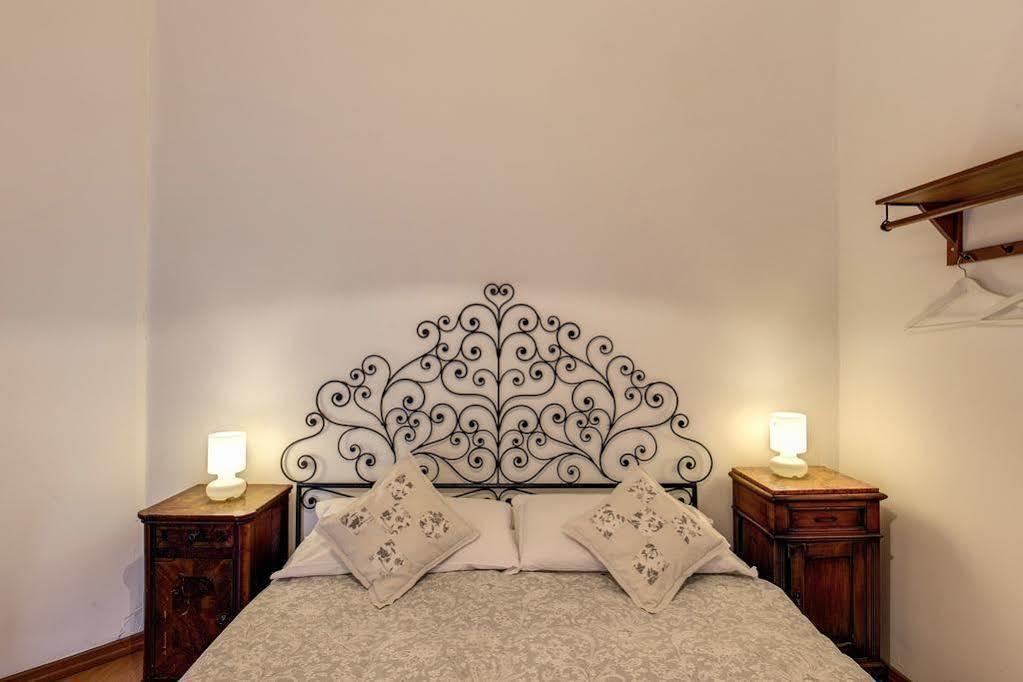 A Casa Di Giorgia Hotel Rome Exterior photo
